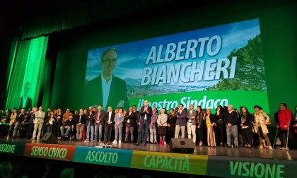 Bagno di folla per la presentazione delle liste di Alberto Biancheri