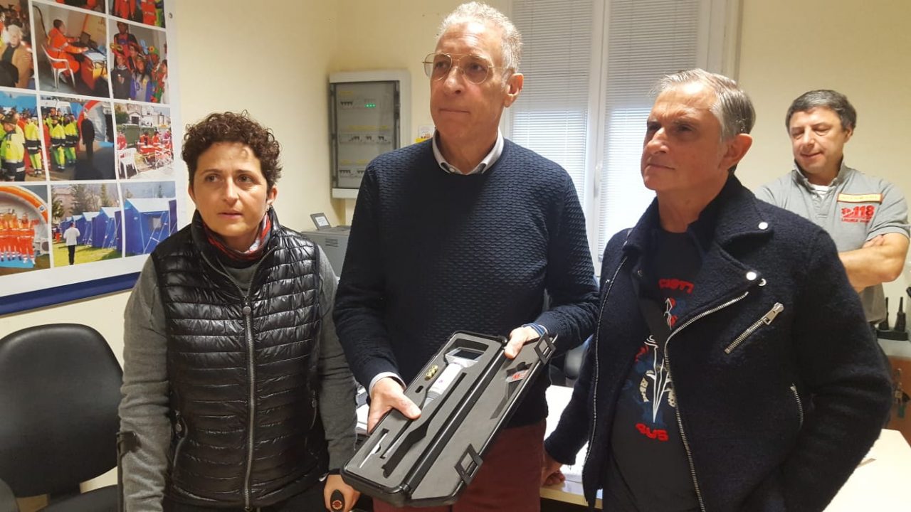 I genitori dello scomparso Matteo Morselli donano un’apparecchiatura al 118