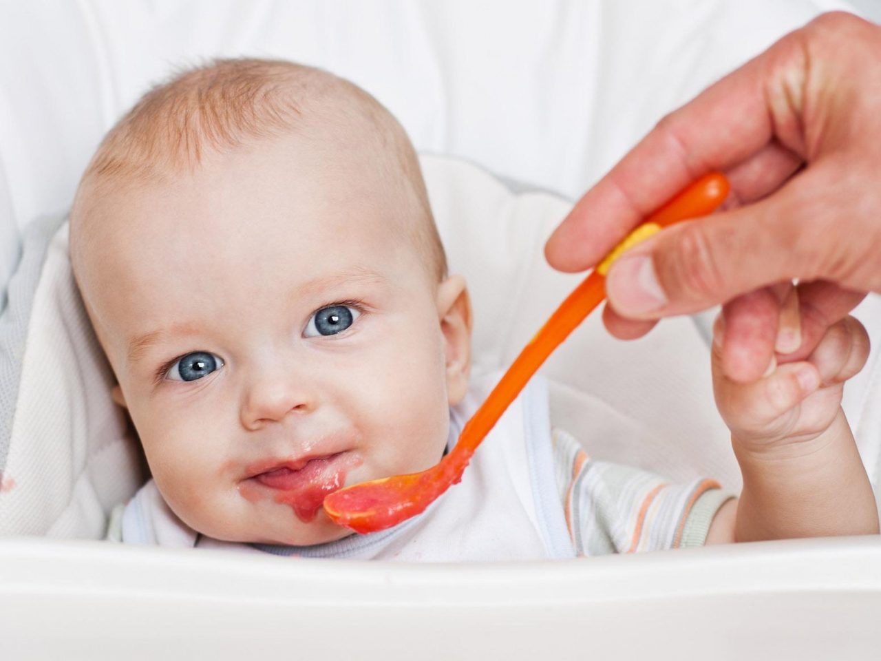 Prodotti alimentari per la prima infanzia ritirati dal mercato per rischio chimico