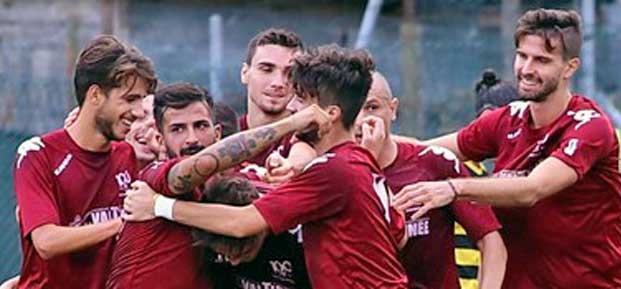 Scattano i divieti di sosta “per sicurezza e ordine pubblico” a Ventimiglia per il delicato derby con l’Imperia