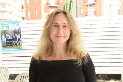 A San Bartolomeo al Mare Laura Arimondo lancia la sfida a Valerio Urso