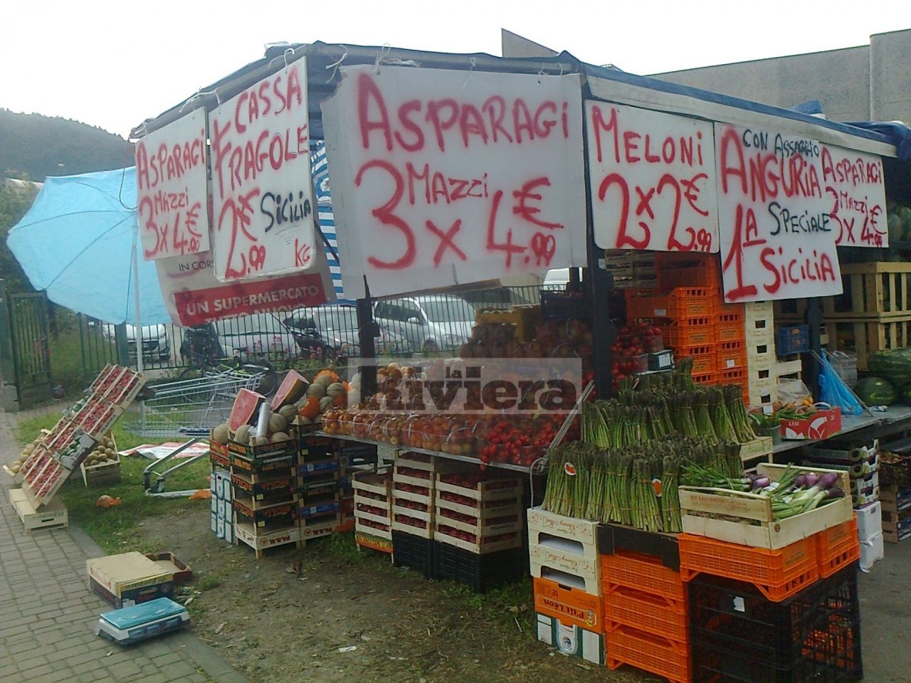 Multa di 5000 euro e carico sequestrato ad ambulante abusivo