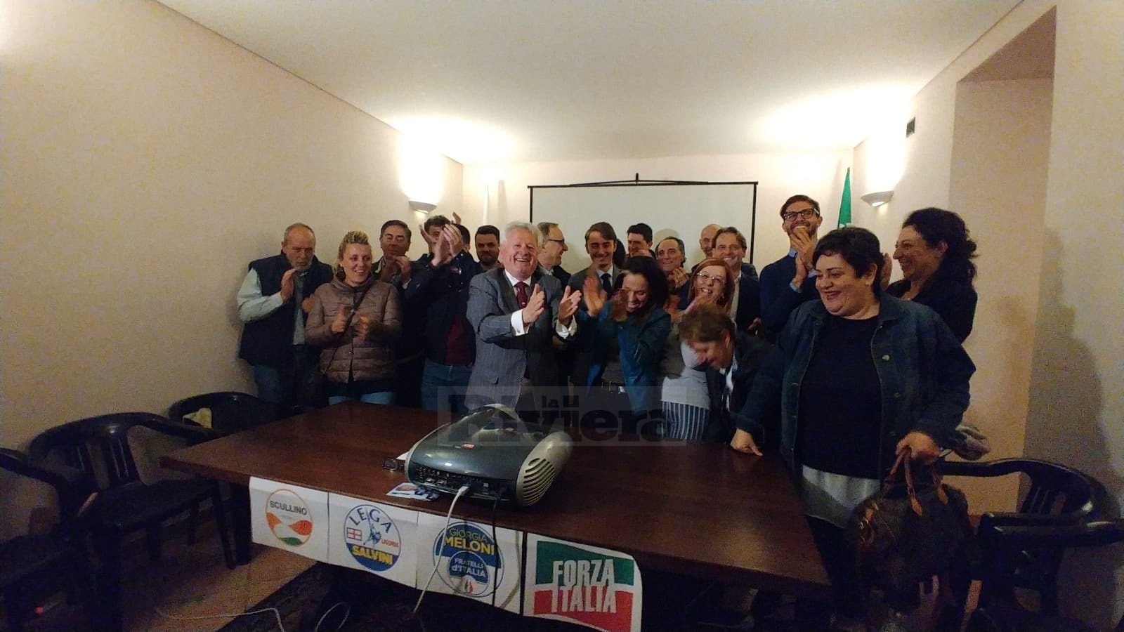 Comunali 2019 Ventimiglia Gaetano Scullino sindsco festeggiamenti_02