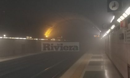 La stazione di Sanremo invasa dal fumo: "Sarà nocivo?"