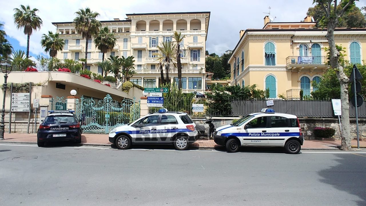 Lite per compravendita casa: intervengono vigili e carabinieri