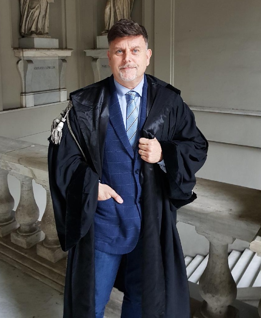 Una condanna e un’assoluzione per la spy story truffa