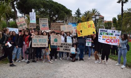 Venerdì marcia per il clima degli studenti a Imperia con la "giustificazione" della scuola