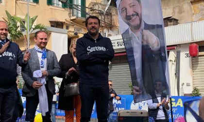 Sanremo accoglie il leader della Lega Matteo Salvini. FOTO E VIDEO