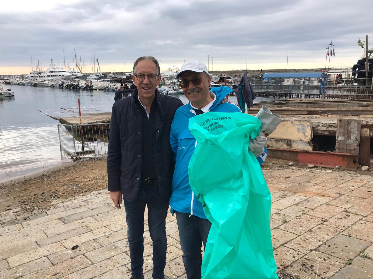 Elezioni a Sanremo: Alberto Biancheri e Federico Carion al Porto Vecchio per l’inziativa fondali puliti