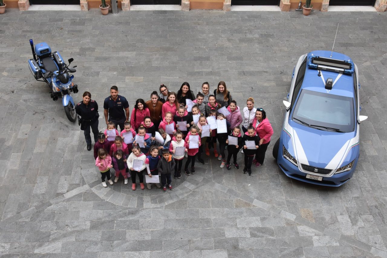 Continua il progetto Poliziotto per un giorno