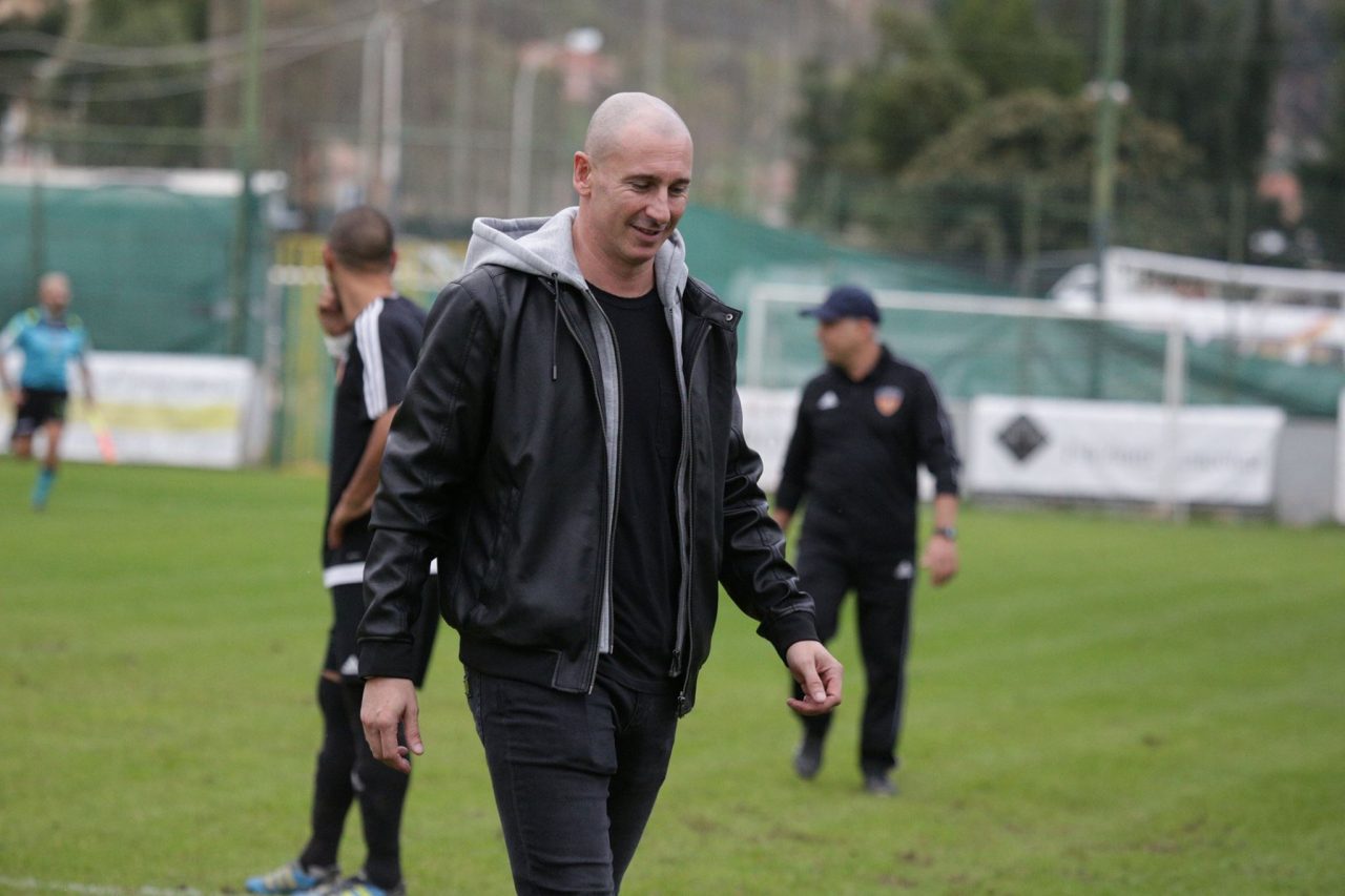 Il mister Carlet lascia l’Ospedaletti Calcio