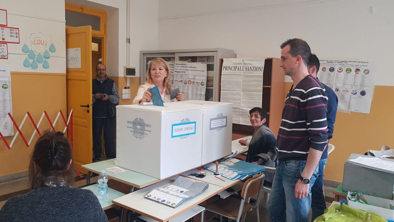 Clamoroso: il candidato sindaco Paola Arrigoni lascia il Movimento 5 Stelle