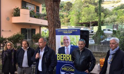 I candidati Sara Astolfi e Luca Lombardi a Borgo Tinasso per un incontro tra la gente