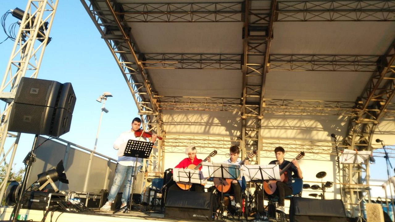 Gli studenti del Liceo Cassini di Sanremo in Concerto a Diano Marina