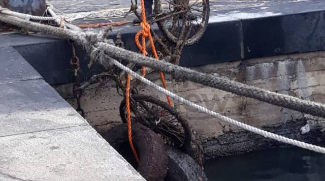 Domenica tutti insieme per la pulizia dei fondali a Diano Marina