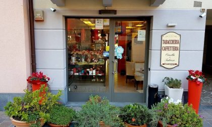 Assalto al Bar tabacchi sventato dai Carabinieri  che esplodono colpi di pistola