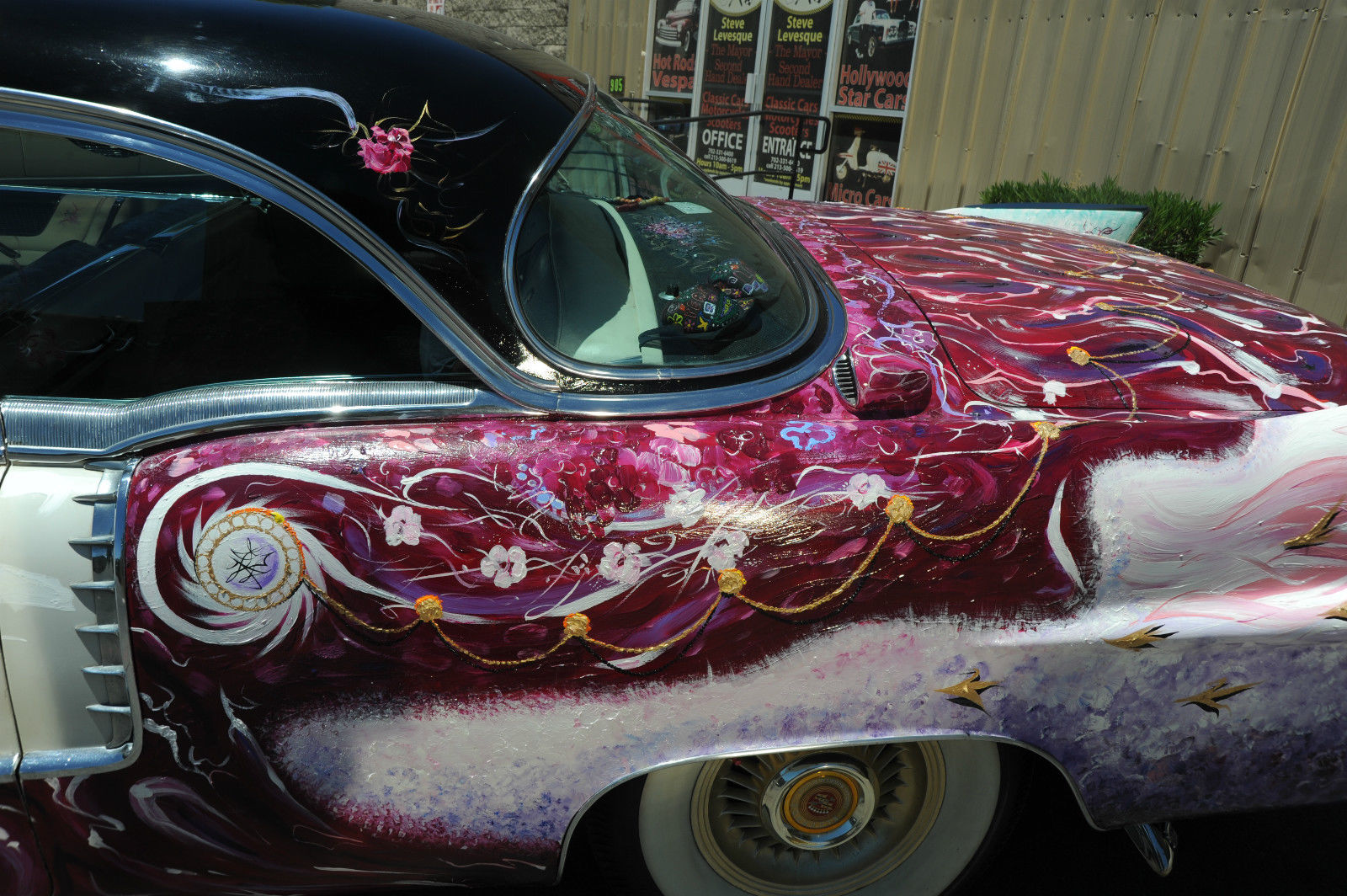 lato opera cadillac