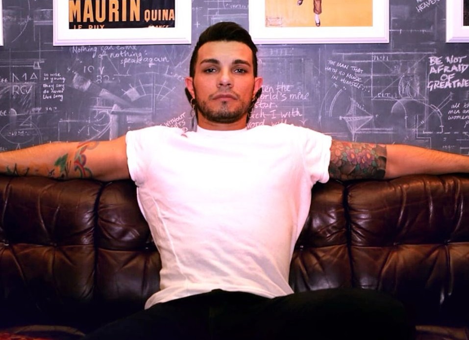 Non convalidato l’arresto di Marco Carta: “Male non fare paura non avere”. Ma l’amica resta ai domiciliari