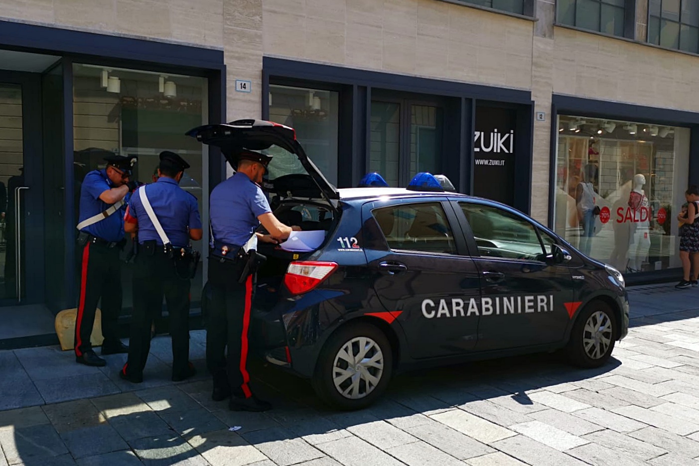 Carabinieri Sanremo via Escoffier controlli estiva_02