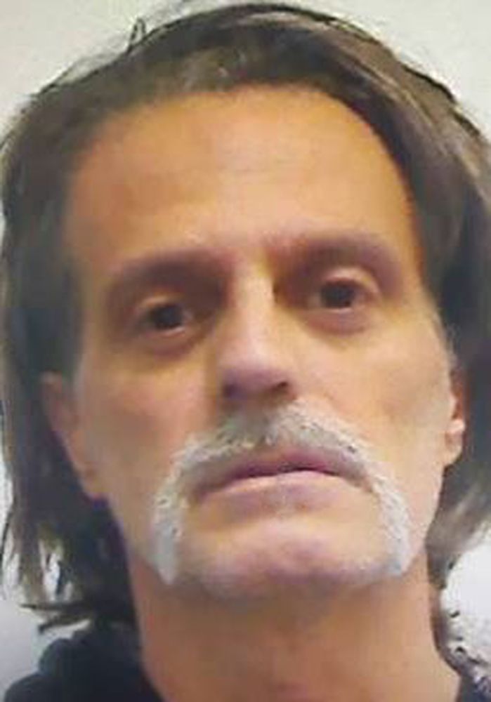 Il killer del karaoke vuole restare in carcere a Sanremo: “Mi sento protetto”