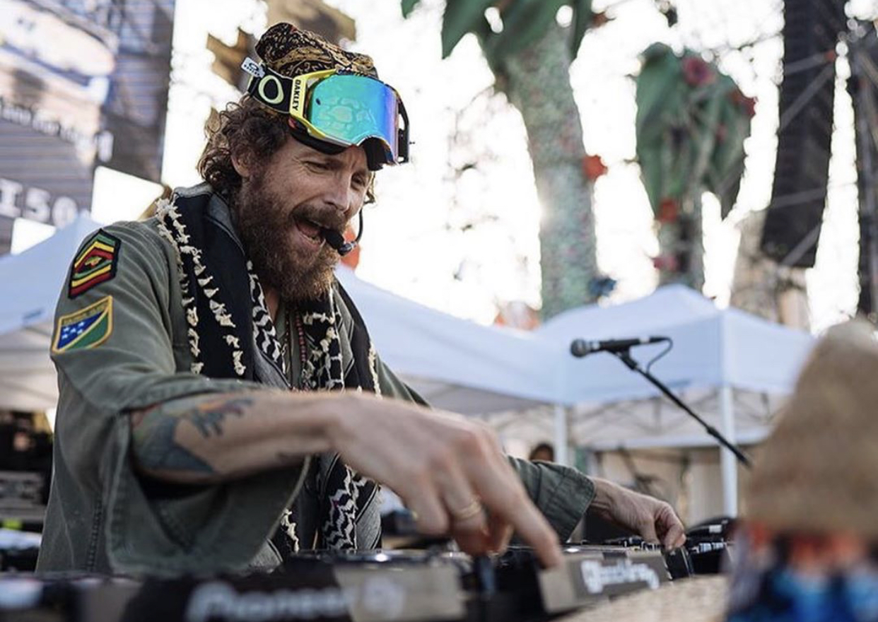 Jova Beach Party, salta la data di Albenga