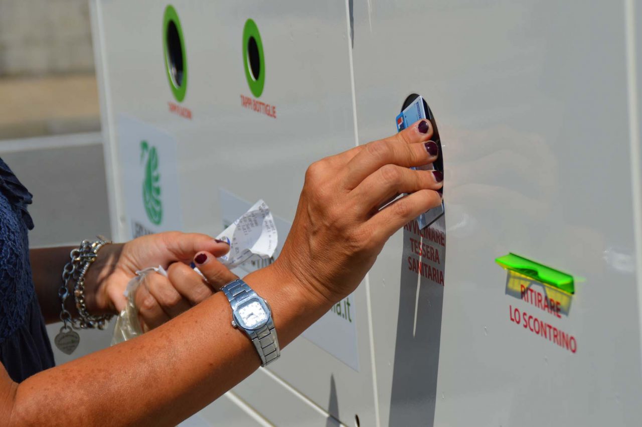 Eco-compattatori fermi per aggiornamento a Bordighera