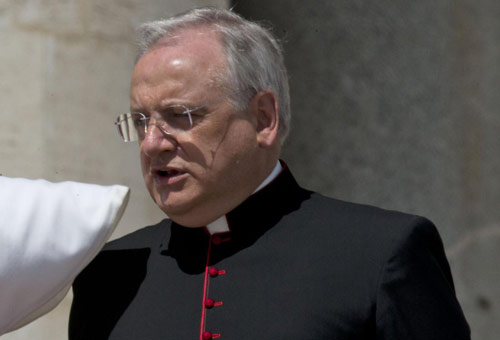 Mons. Leonardo Sapienza  ai Martedì Letterari del Casinò di Sanremo