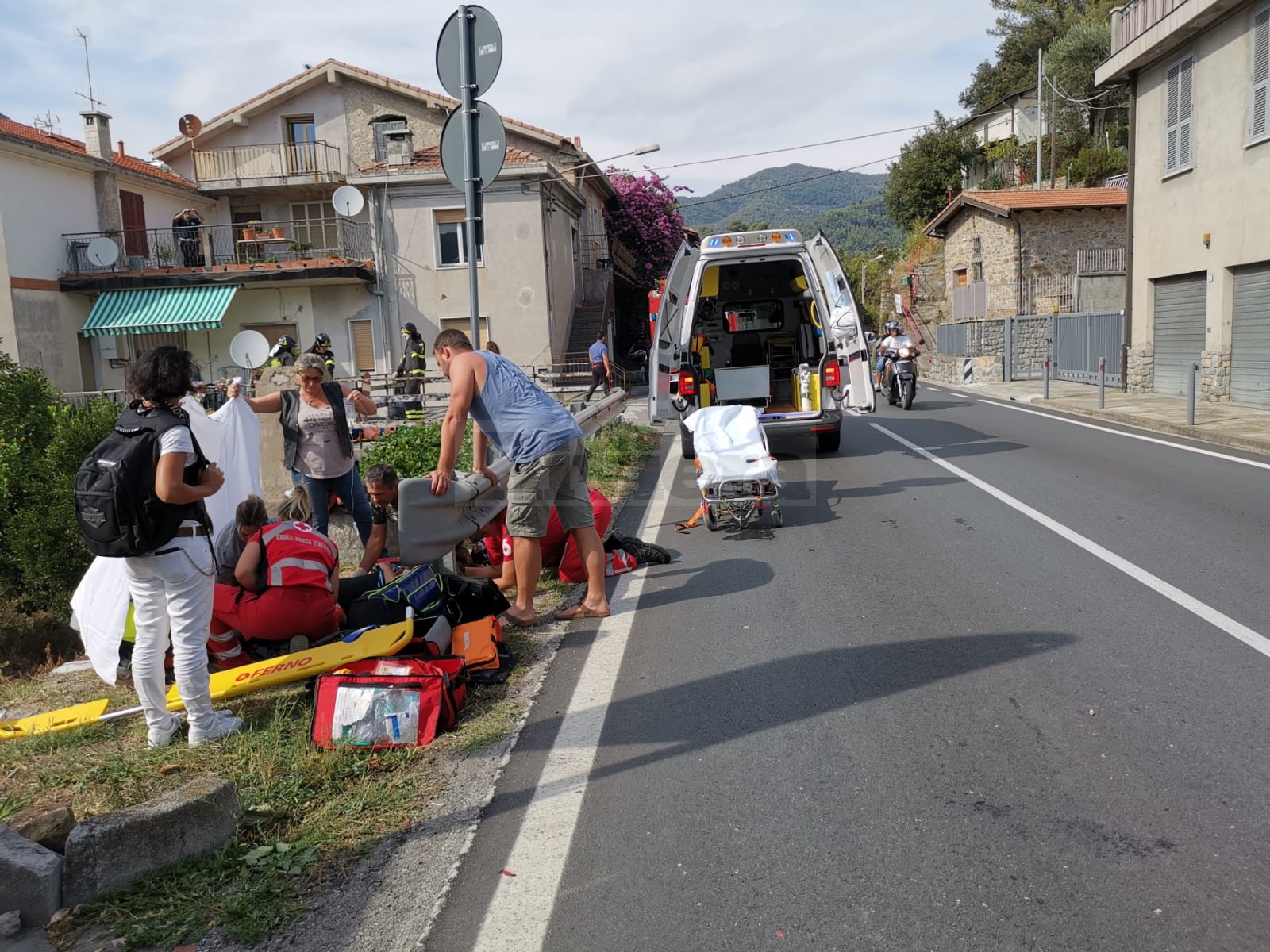 Incidente Porra Ventimiglia moto nella fascia coppia_05