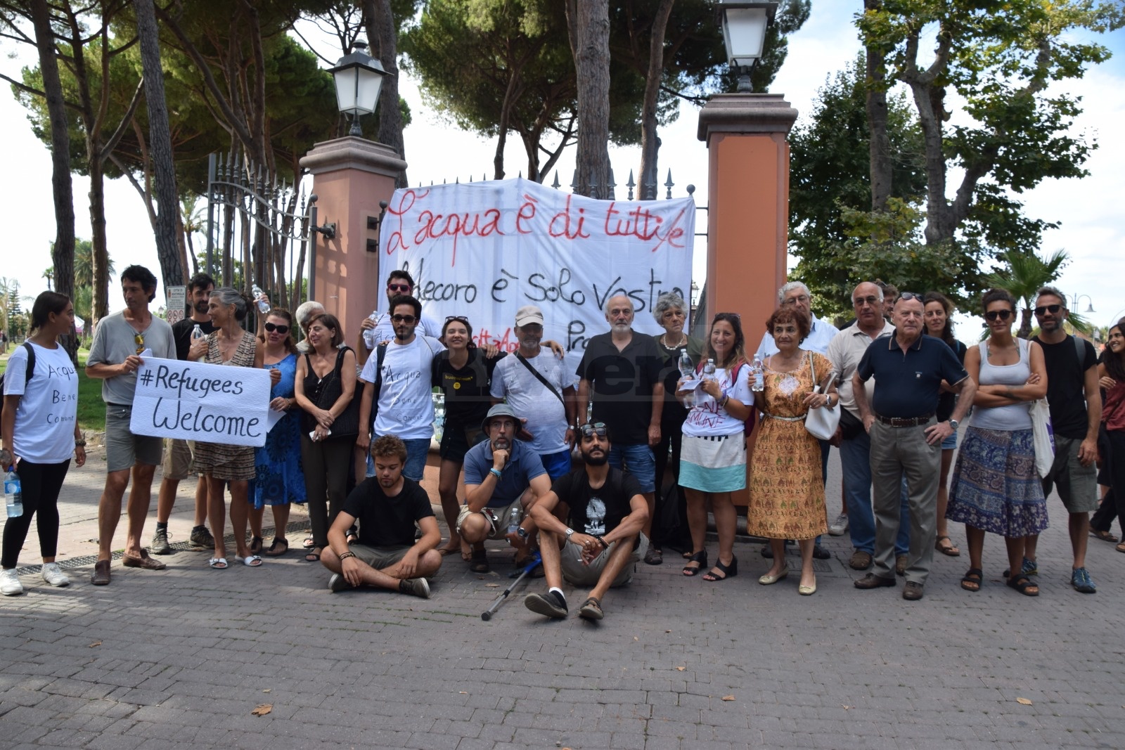 No border Ventimiglia Progetto 20k migranti caso fontana