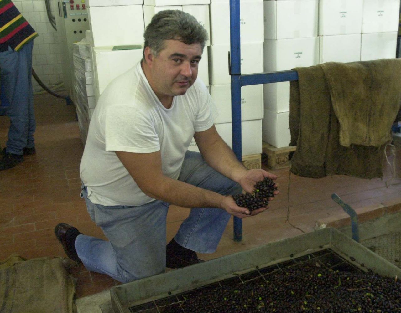 Morto a soli 56 anni noto frantoiano Alessandro Fresia