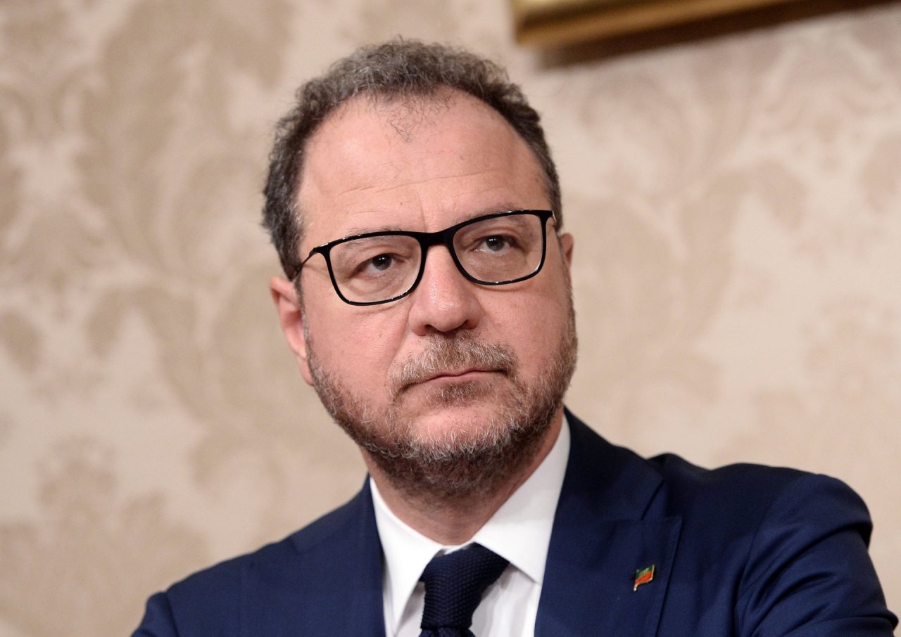 “Governo continua a voltare le spalle ai frontalieri”