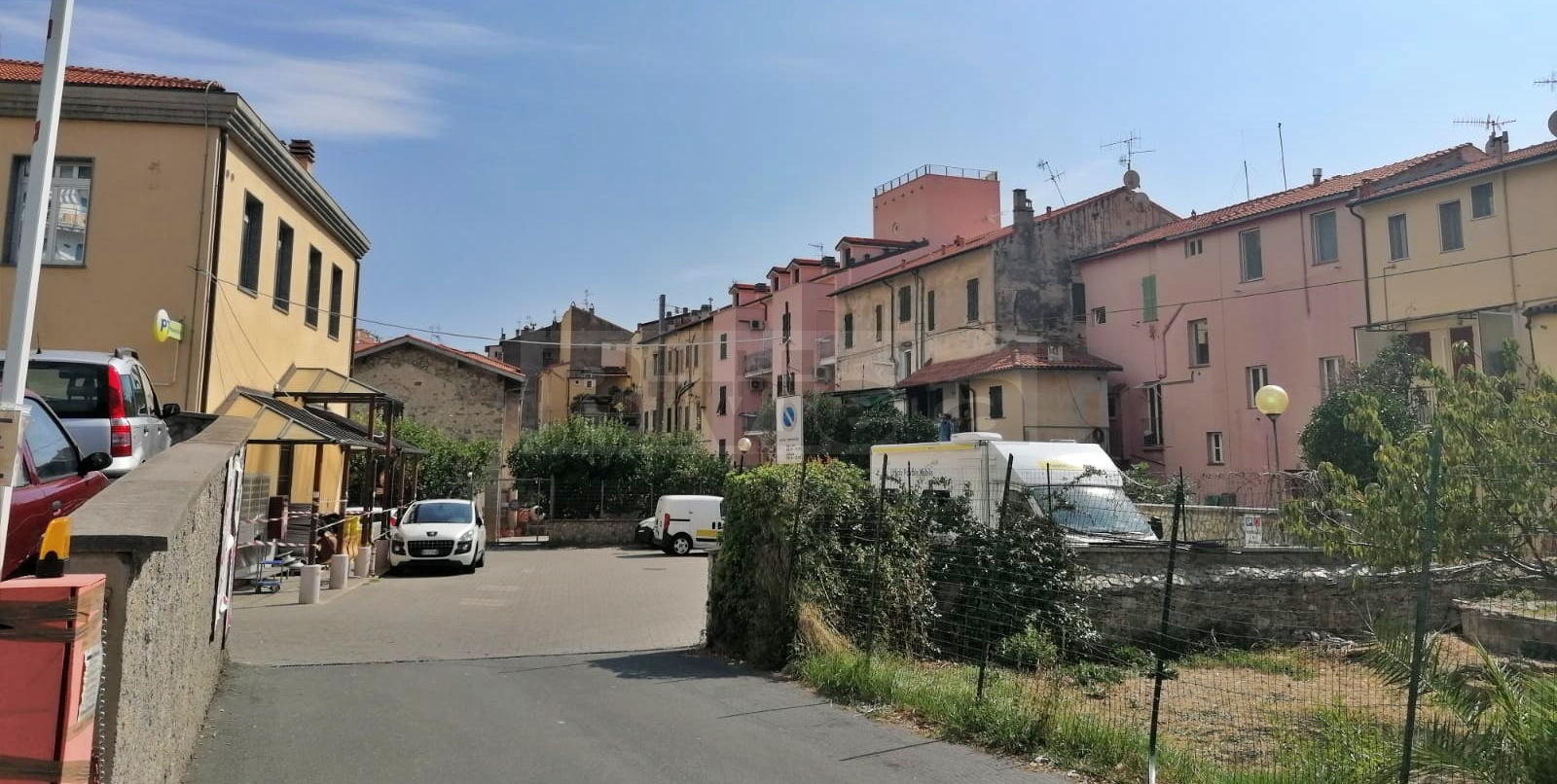 Ospedaletti Poste Italiane chiuse via Cesare Battisti_03