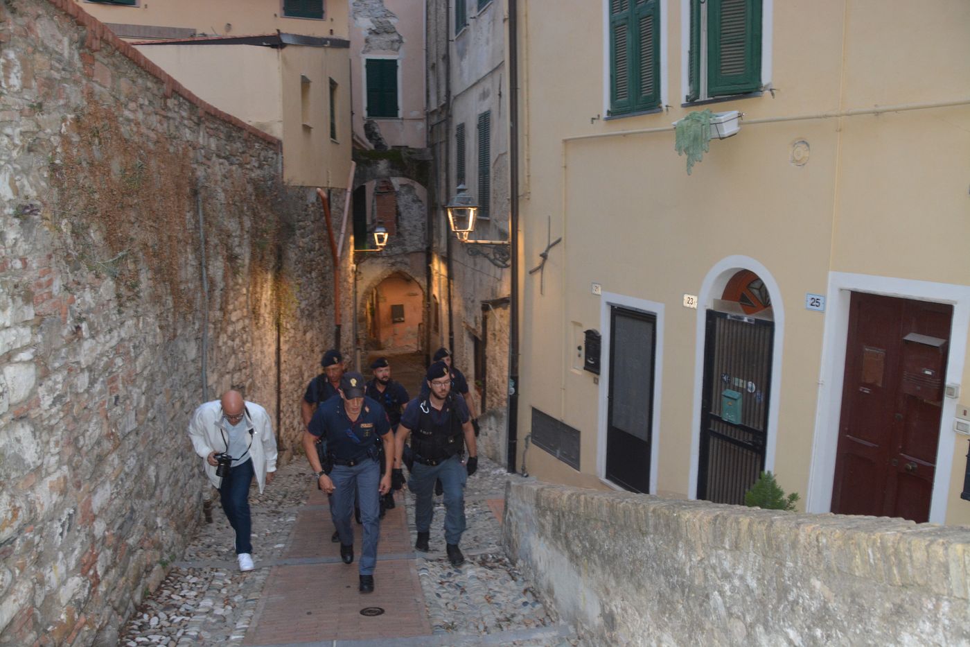 Polizia Sanremo pattuglione 6 settembre 2019_03