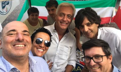 "Elezioni subito" più di 400 firme raccolte al gazebo di Fratelli d'Italia a Sanremo