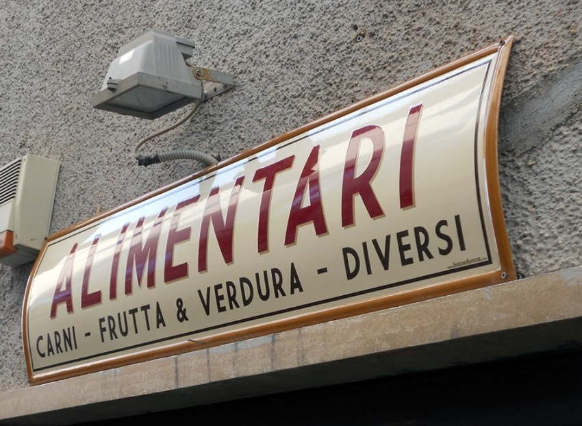 Beffa fondi pubblici alle botteghe di paese. La Regione ha soldi solo per 20 delle 32 in graduatoria
