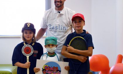Fabio Fognini inaugura "Regolandia" all'Ospedale Gaslini