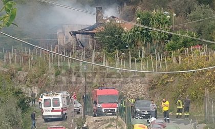 Brucia una casa a Castellaro, trovato un corpo carbonizzato