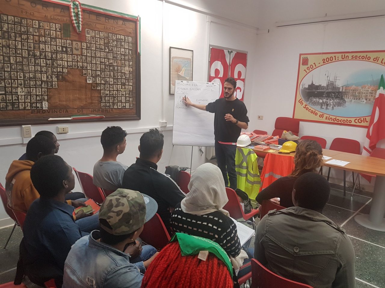 Corso di formazione per i 29 migranti ospiti del centro Siproimi di Imperia
