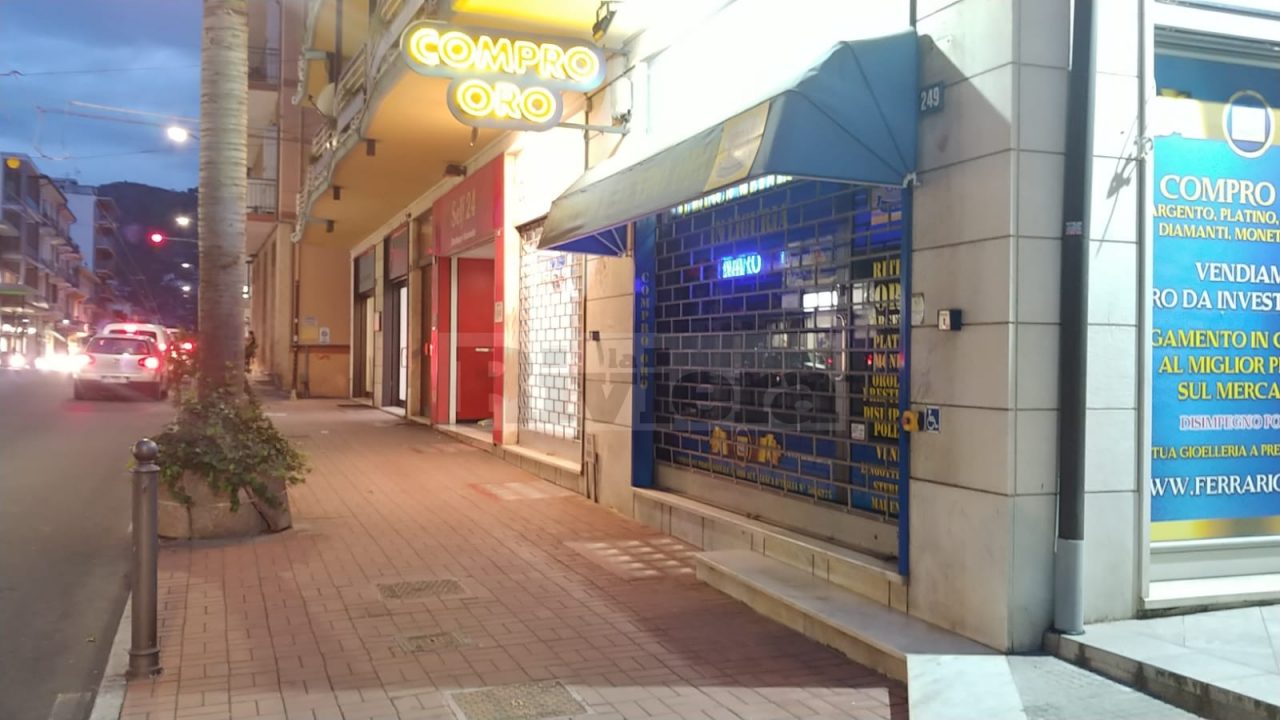 Sventata tentata truffa a un negozio Compro Oro di Vallecrosia