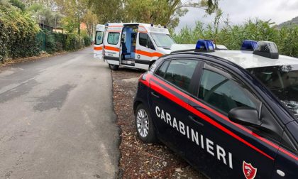 "C'è un bimbo che chiede aiuto!" arrivano carabinieri, vigili del fuoco e ambulanza. Falso allarme?