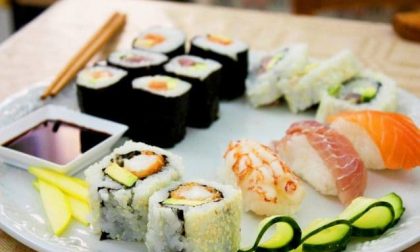 Mangiavano a sbafo senza pagare: denunciati i Bonnie e Clyde del sushi