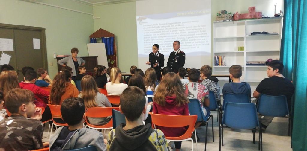 I Carabinieri alla Scuola Pastonchi di Taggia