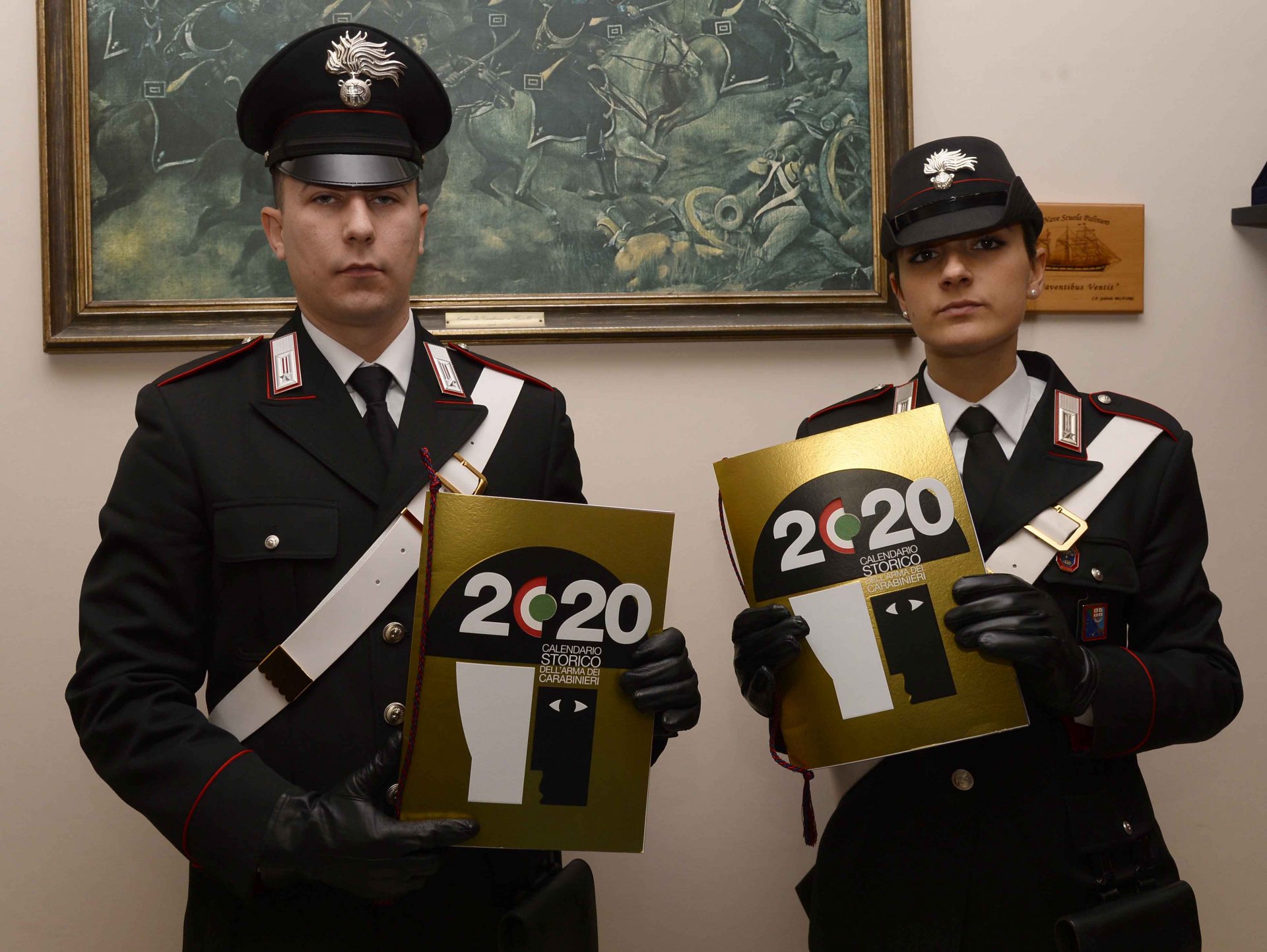 Presentato oggi il Calendario Storico e l'Agenda dell'arma dei Carabinieri  2020 - Prima la Riviera