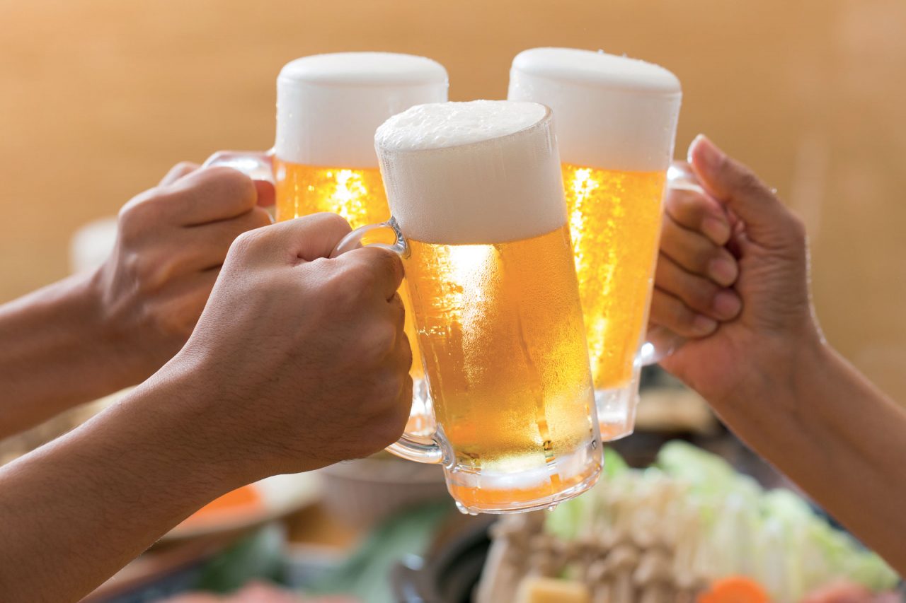 Bere birra fa bene alle ossa. Lo dice uno studio universitario