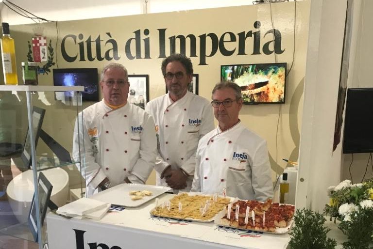 A OliOliva il gran debutto del raviolo allo stocco e timo