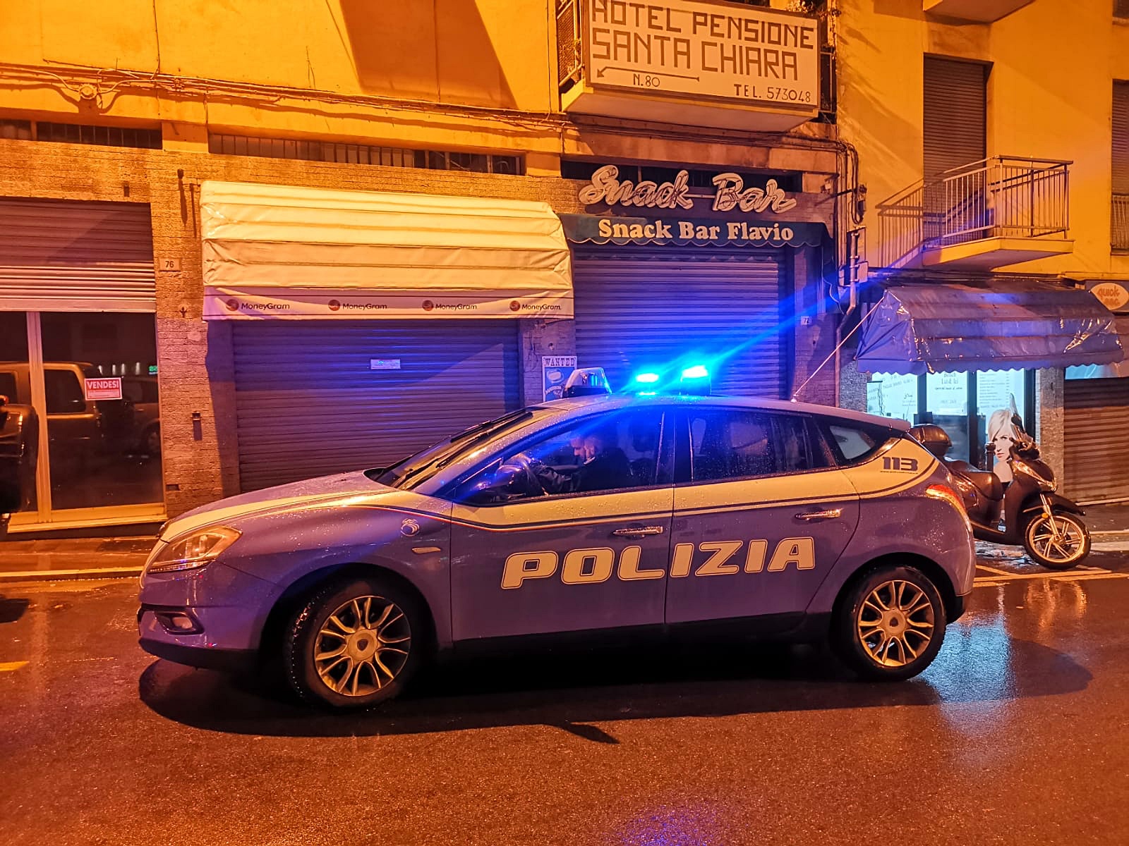 Pattuglione controllo polizia Sanremo commissariato_07