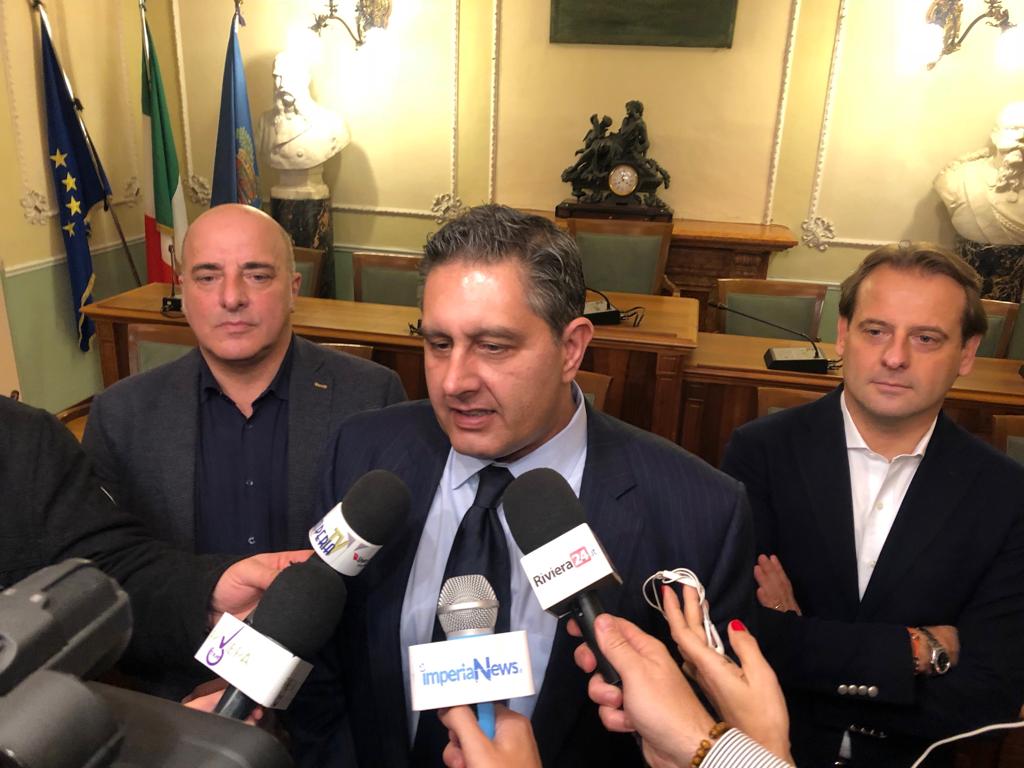 Toti incontra i sindaci imperiesi. Ecco che cosa gli hanno chiesto