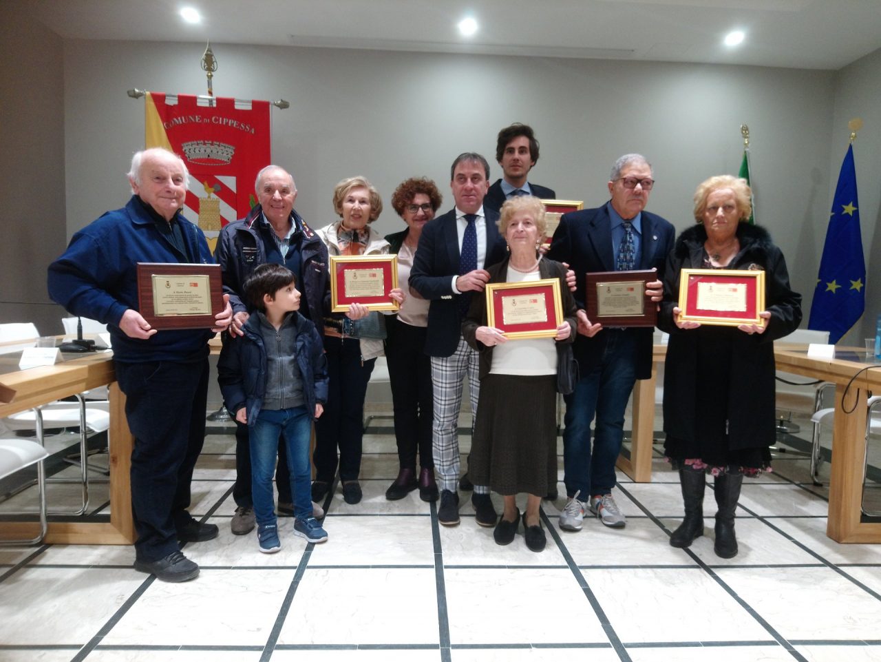 Cipressa premia sette cittadini benemeriti. Ecco chi sono e cosa hanno fatto per il paese