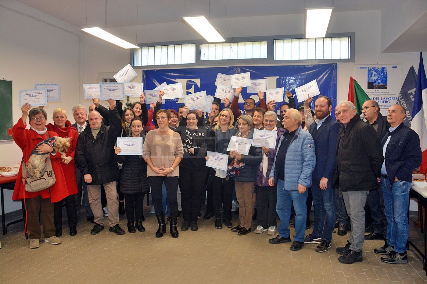 Frontalieri Ventimiglia certificati diplomi corso francese 15 dicembre 2019_126