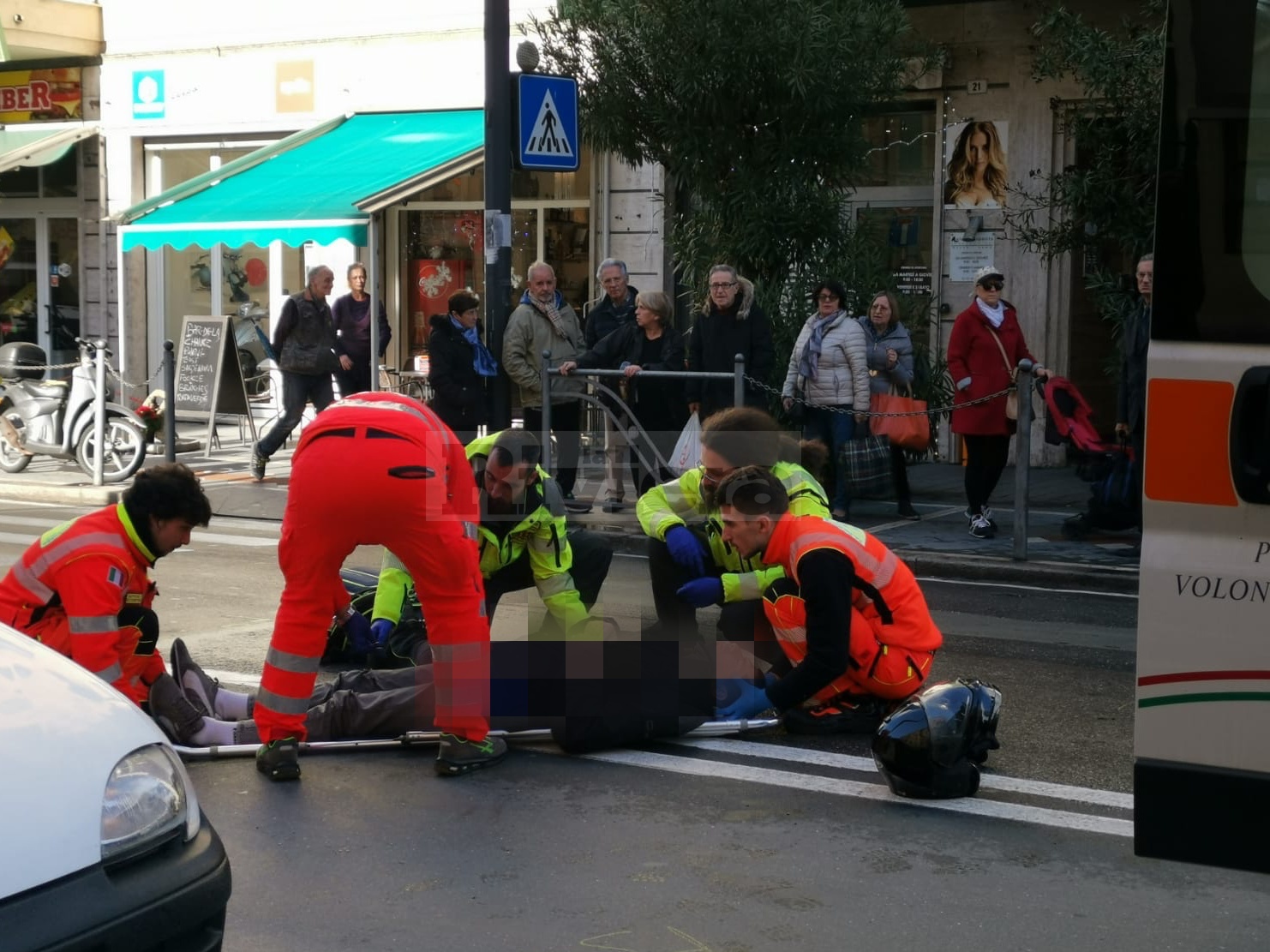 Incidente scooter corso Cavallotti Sanremo_04